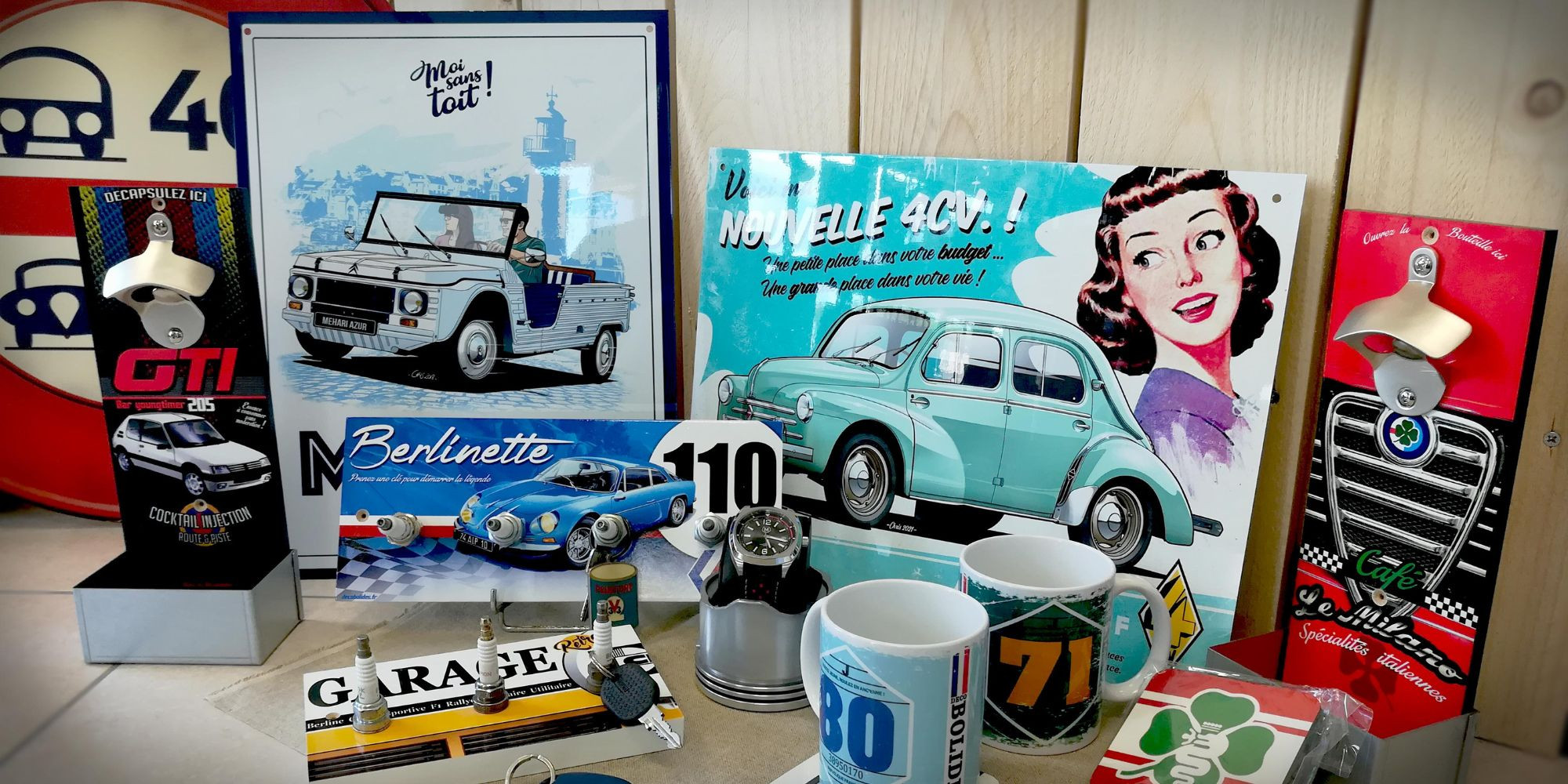 Automobilia et objets décoratifs